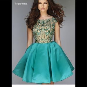 SHERRI HILL DRESS!!